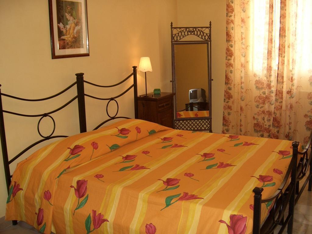 A Testaccio Da Max Rome Exterior photo